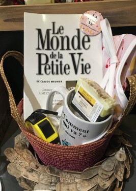 Concours des Fêtes à la Boutique - Panier Cadeau La Petite Vie