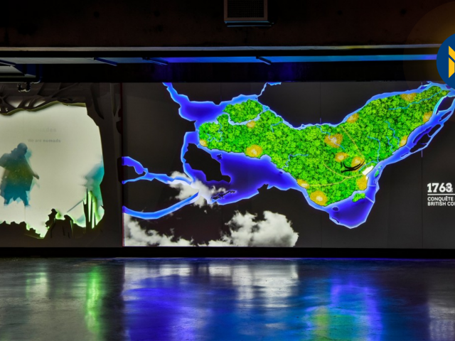 GUIDED TOUR | Building Montreal